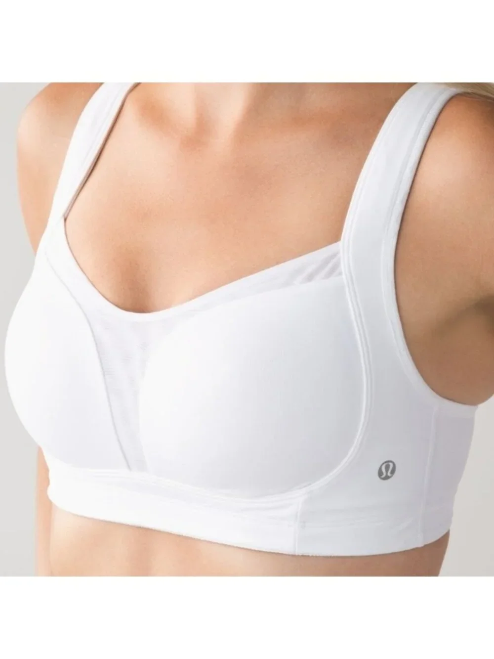 Lululemon Ta Ta Tamer II White & cream